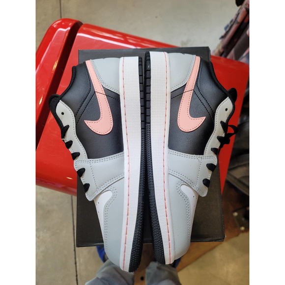 jordan 1 low white grey pink size 6.5Y - Picture 6 of 9